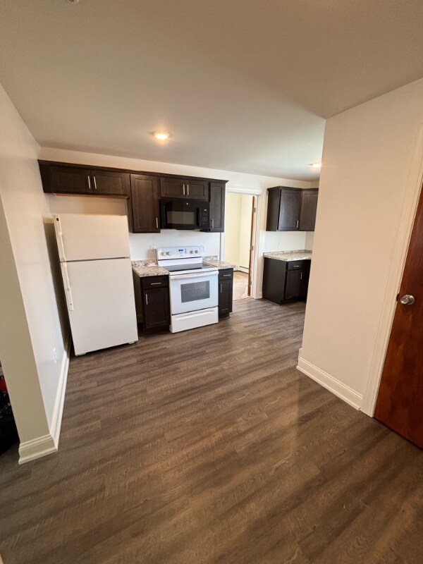 85 Laverack Ave Unit 2, Depew, NY 14043 Room for Rent in Depew, NY