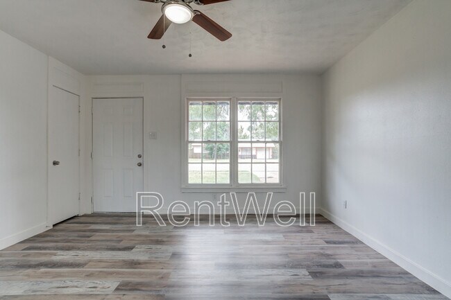 Foto del edificio - 1612 68th St