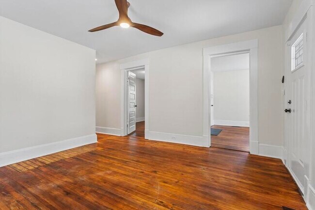 Building Photo - 988 Pelham Street NW