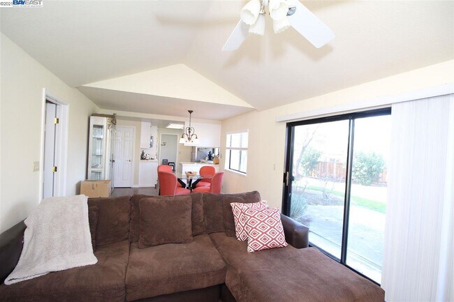 Foto del edificio - 3896 Stratford Ct
