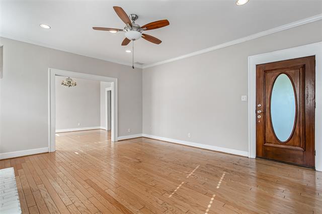 Foto del edificio - 5459 Miller Ave