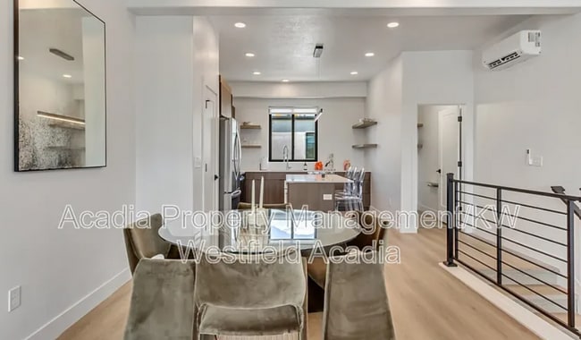 Foto del edificio - 4186 S Main St