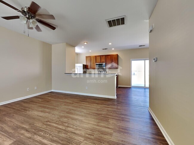 Building Photo - 225 Two Forts Rd