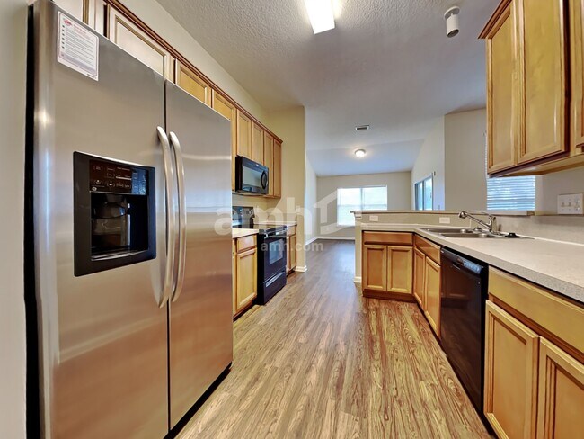 Foto del edificio - 14240 Sea Eagle Dr