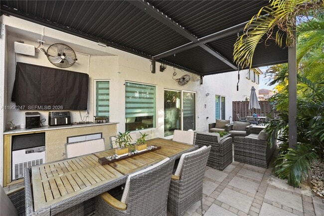 Foto del edificio - 11243 NW 58th Terrace