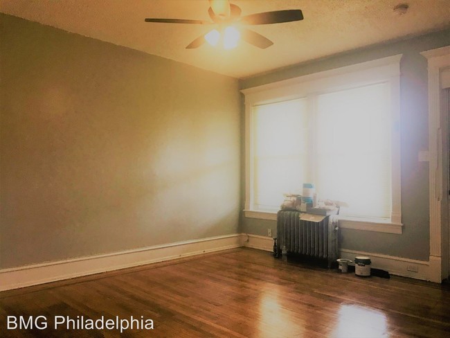 Foto del edificio - 6029 Catharine St