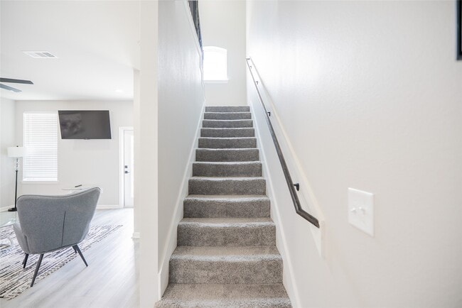 Building Photo - 2519 Washington St