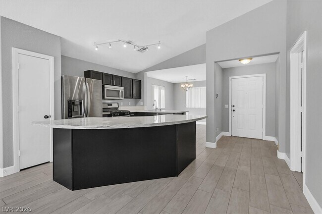 Foto del edificio - 3270 Cherum St