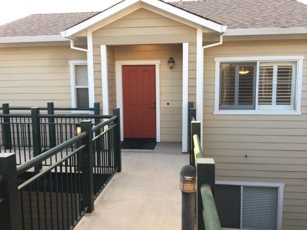 Foto principal - 1192 Walker Ave