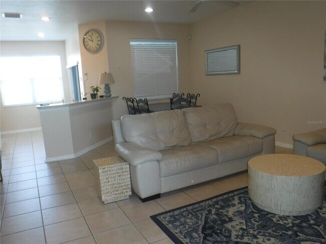 Foto del edificio - 510 Black Lion Dr NE