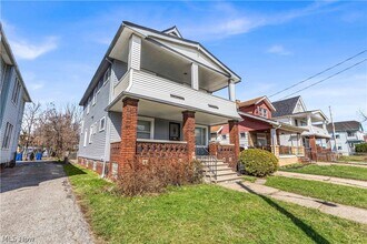 Building Photo - 10613 Sandusky Ave