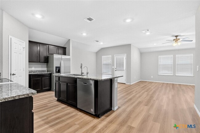 Foto del edificio - 2306 Bufflehead Dr