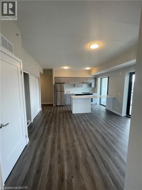 Photo du bâtiment - 15 Queen St S