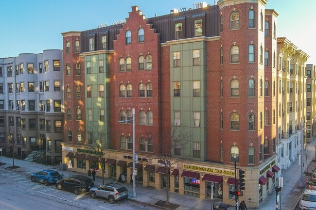 Building Photo - 90 Westland Ave