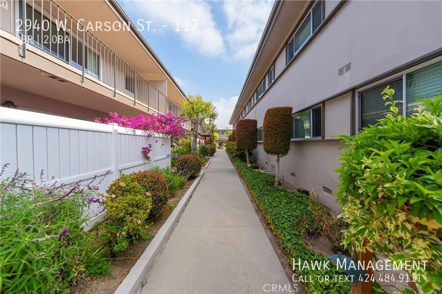 Foto del edificio - 2940 W Carson St