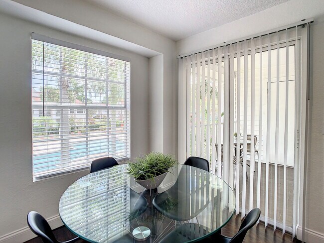 Foto del edificio - Westwood Boulevard, Orlando, FL 32821 - 2 BR 2 BA condo