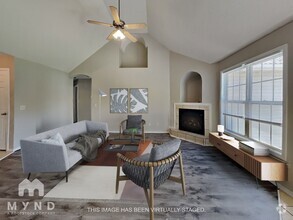 Building Photo - 416 E Denton Cir