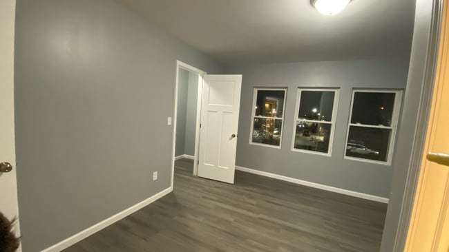 Bedroom 2 - 17 E Tompkins St