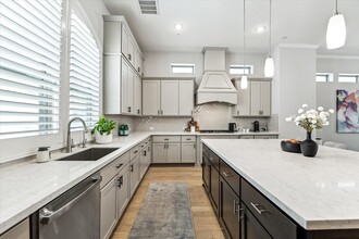 Building Photo - 846 Dunleigh Meadows Ln