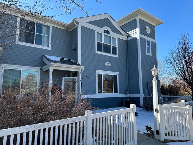 Photo - 2BD 2Bth near Centerra Townhome