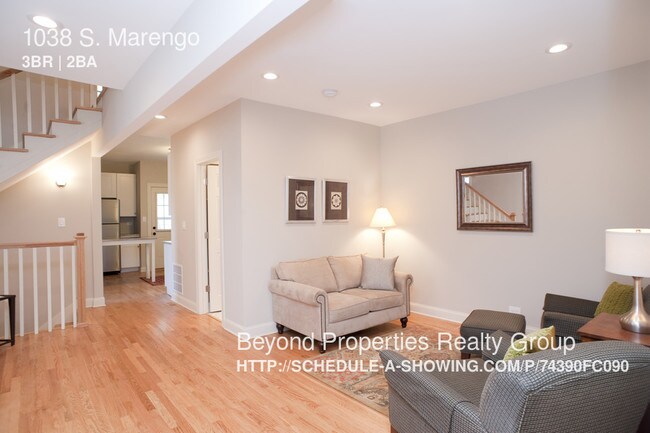 Building Photo - 1038 Marengo Ave