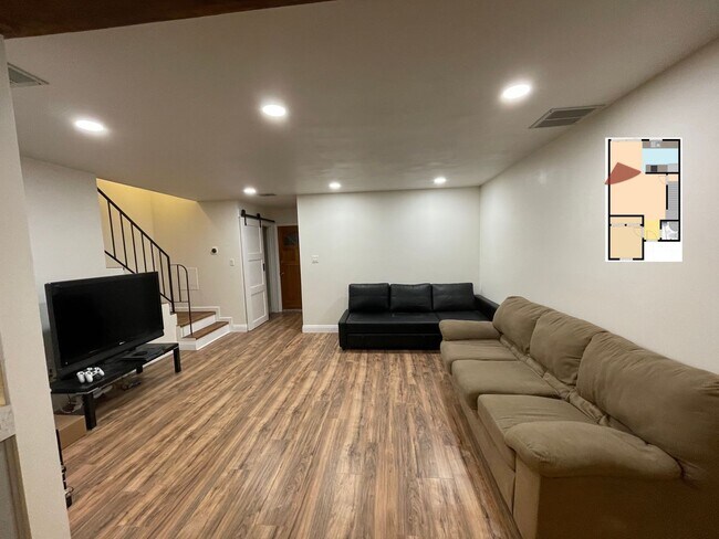 Foto del edificio - Fair Oaks Townhouse