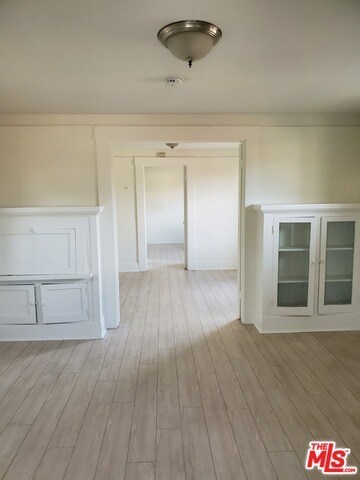 Building Photo - 329 S Ave 20