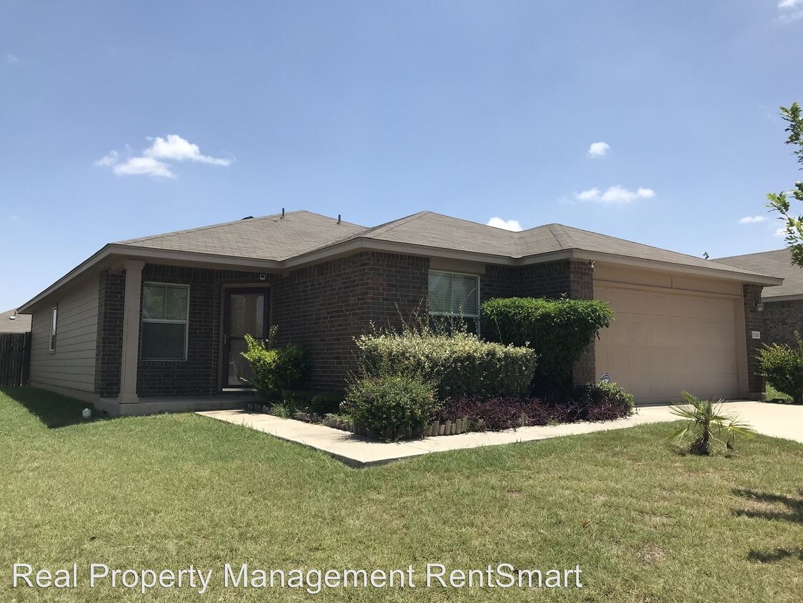 Primary Photo - 3 br, 2 bath House - 13216 High Sierra Street