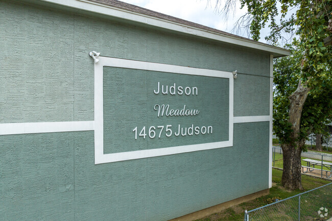 Foto del edificio - Judson Meadows