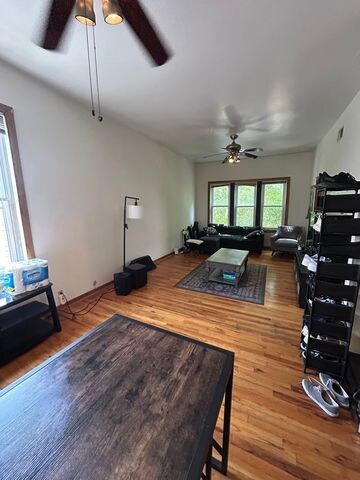 Primary Photo - 1617 N Hudson Ave