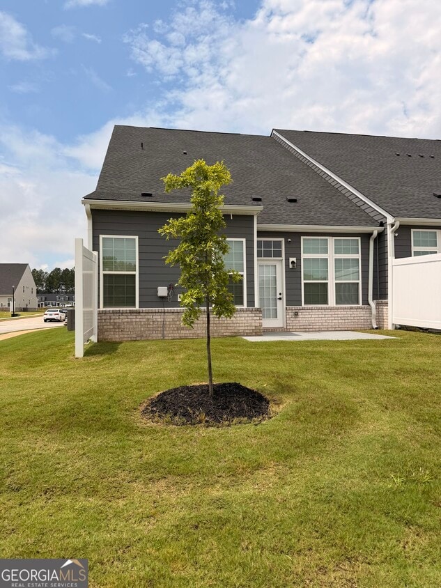 Building Photo - 513 Ellwood Lane