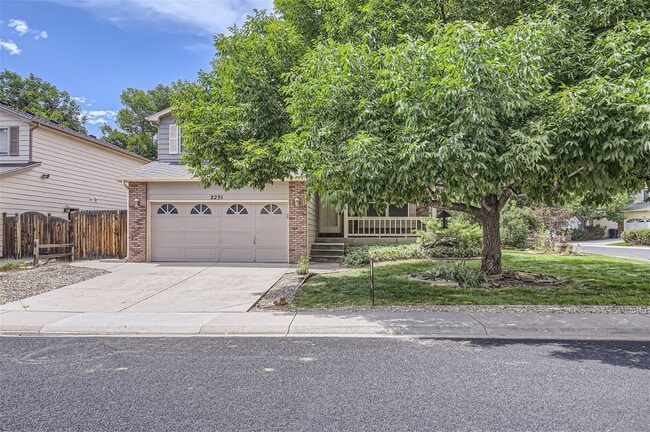 Building Photo - Spacious NW Longmont Home