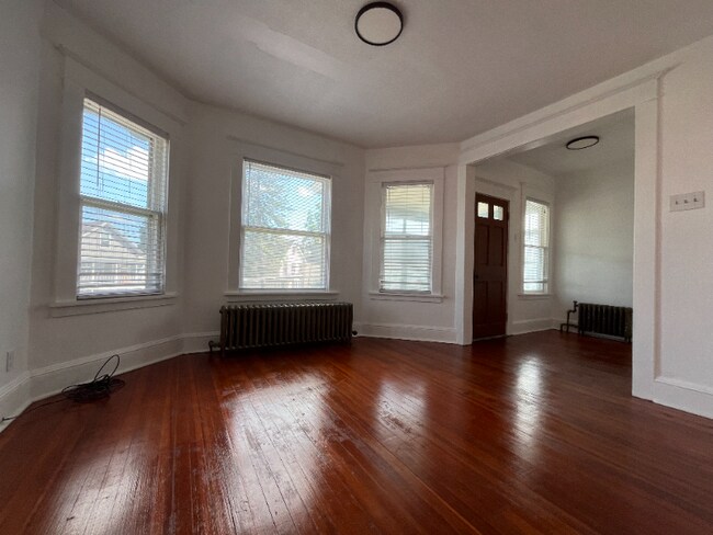 Building Photo - 2415 Guilderland Ave