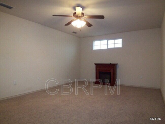 Foto del edificio - 5823 6th St