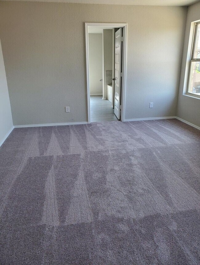 Building Photo - 6317 Bollard Dr