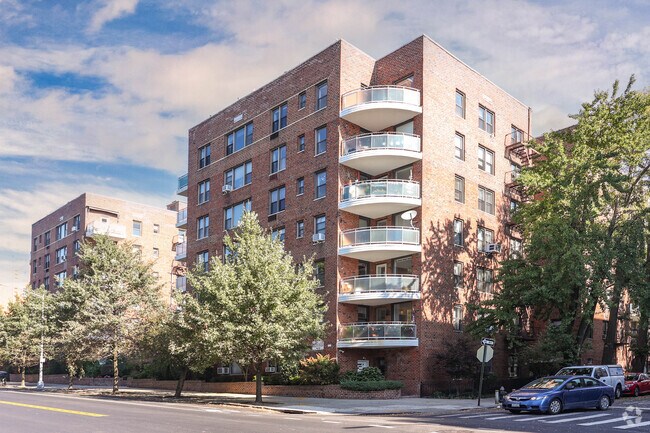 Foto del edificio - 9511 Shore Rd