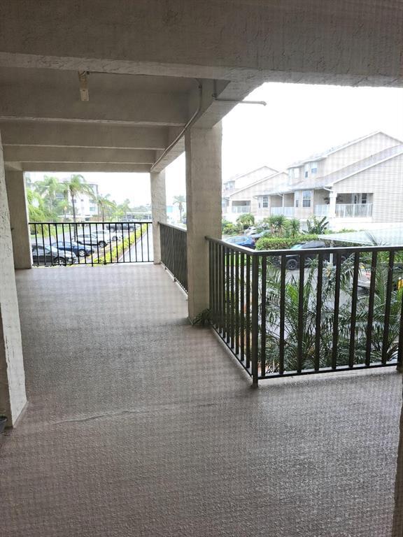 Foto del edificio - 8150 Brent St