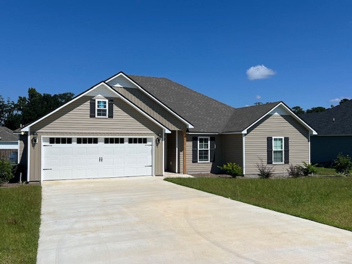 Primary Photo - Beautiful 4b/2bath Home in Valdosta, Ga!