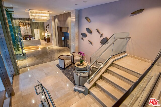 Foto del edificio - 875 Comstock Ave