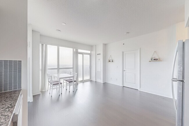 Building Photo - 65 Speers Rd