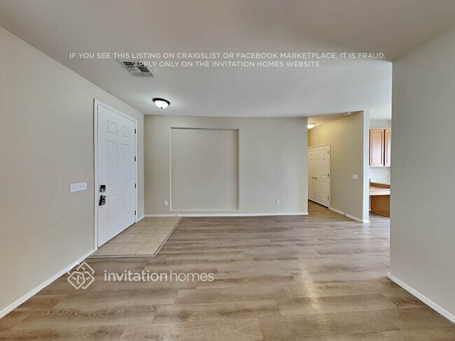 Foto del edificio - 3825 S 100th Ave