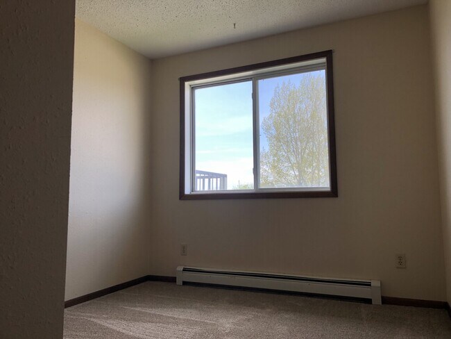 Foto del edificio - Kaeding Apartments - 343 14th Ave SE