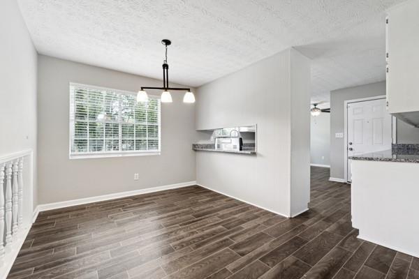 Foto del edificio - 2149 Indian Hill Rd