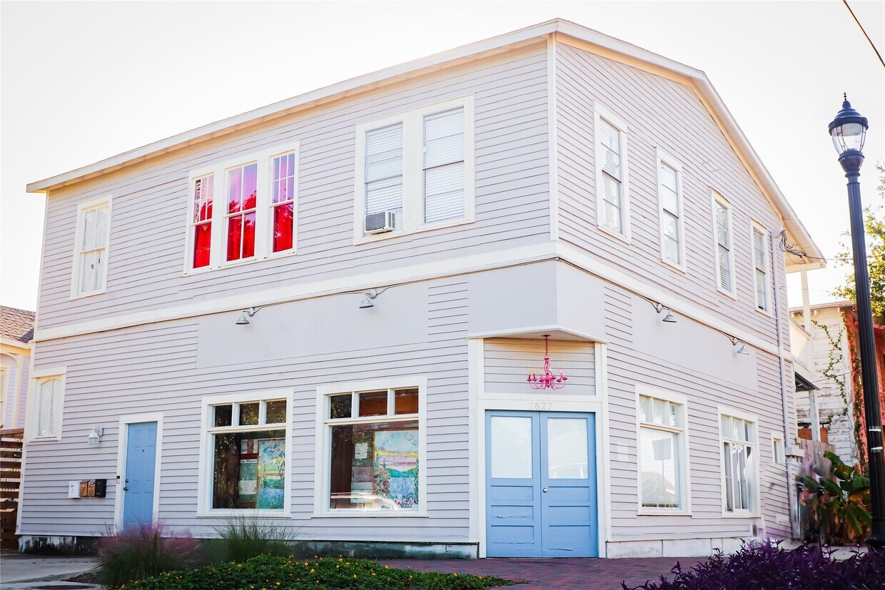 Primary Photo - 2627 Avenue K