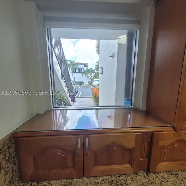 Building Photo - 1114 NW 124th Ct