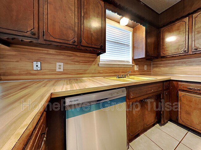 Foto del edificio - 13486 S Fern Pl