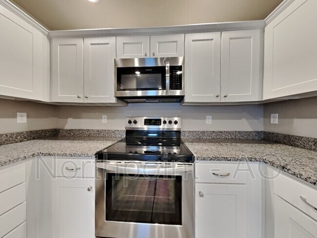 Foto del edificio - 213 SW Sunflower St