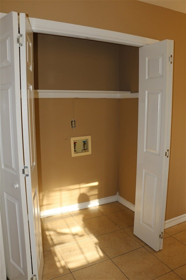 Building Photo - 3272 St Kathryn Loop