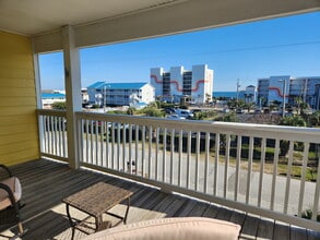 Building Photo - 1212 Bowfin Ln