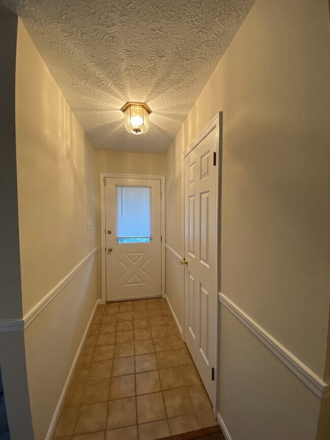 Foto del edificio - 3626 Bainbridge Ct
